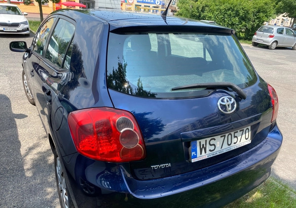 Toyota Auris cena 19680 przebieg: 141252, rok produkcji 2007 z Siedlce małe 106